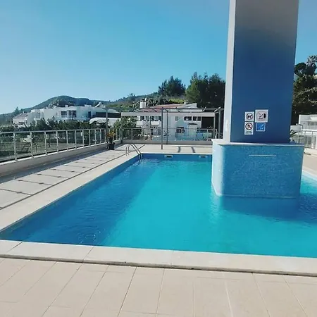 T2 A 100mts Da C/ Piscina * Sesimbra
