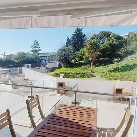 Apartament T2 A 100mts Da C/ Piscina *
